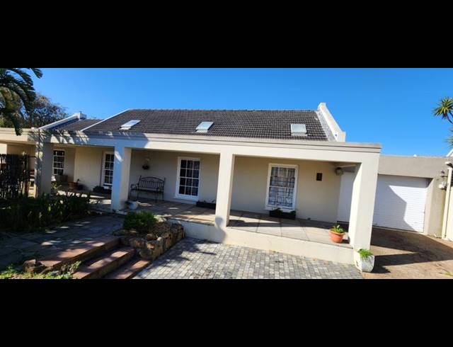 5 BEDROOM HOUSE FOR SALE IN PLUMSTEAD